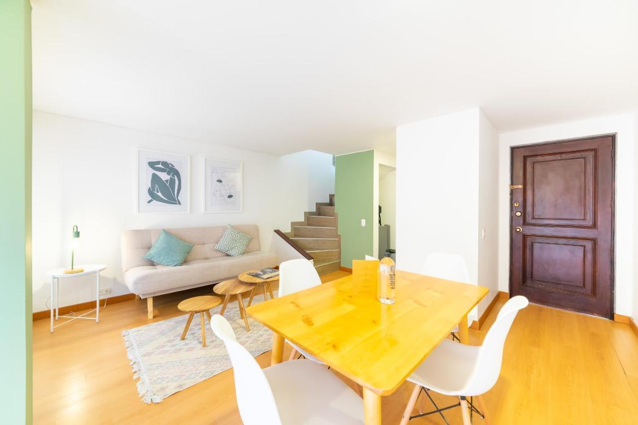 Comfortable Duplex In Parque 93 Богота Екстериор снимка