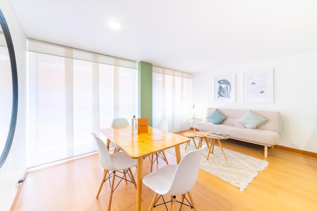Comfortable Duplex In Parque 93 Богота Екстериор снимка